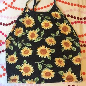 Sunflower halter crop 🌻